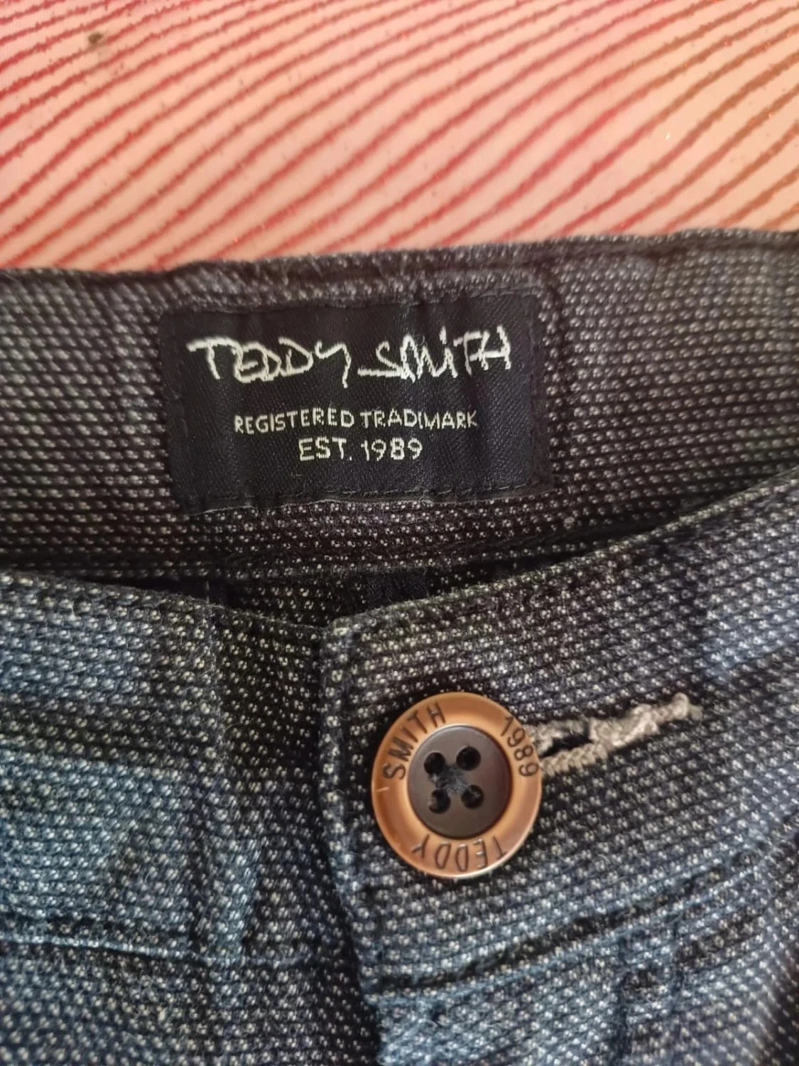 Teddy Smith 6/8 years old shorts – photo 2